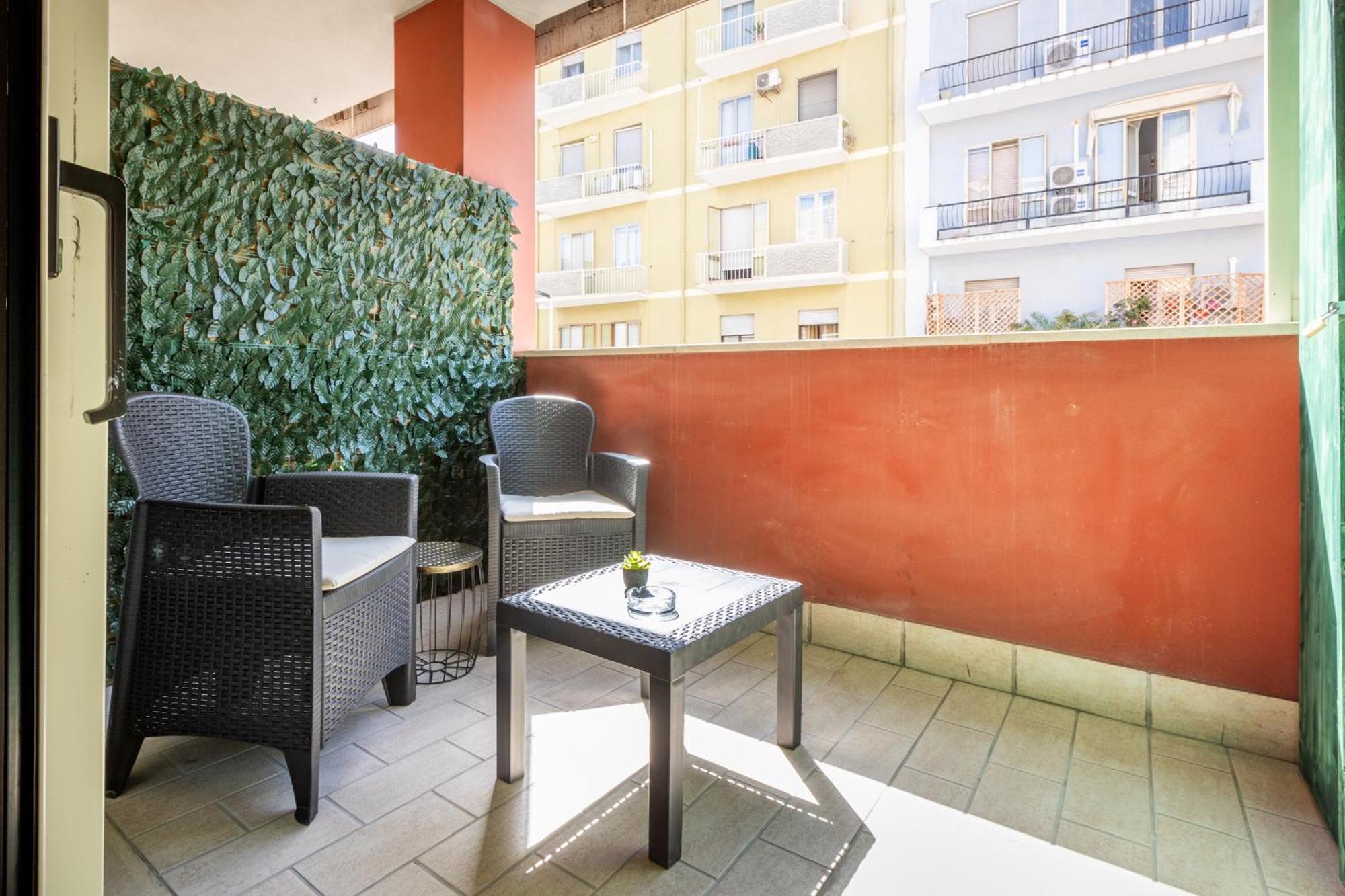 Fior Di Loto Central Cagliari Exterior foto