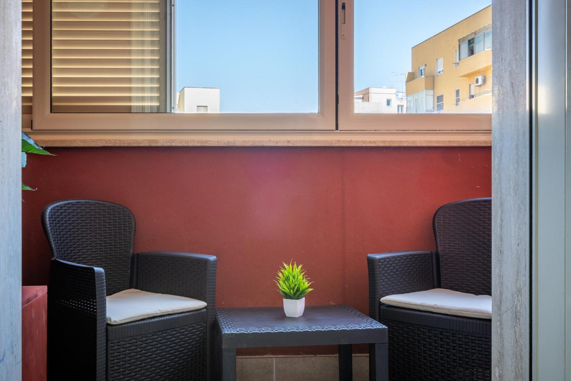 Fior Di Loto Central Cagliari Exterior foto